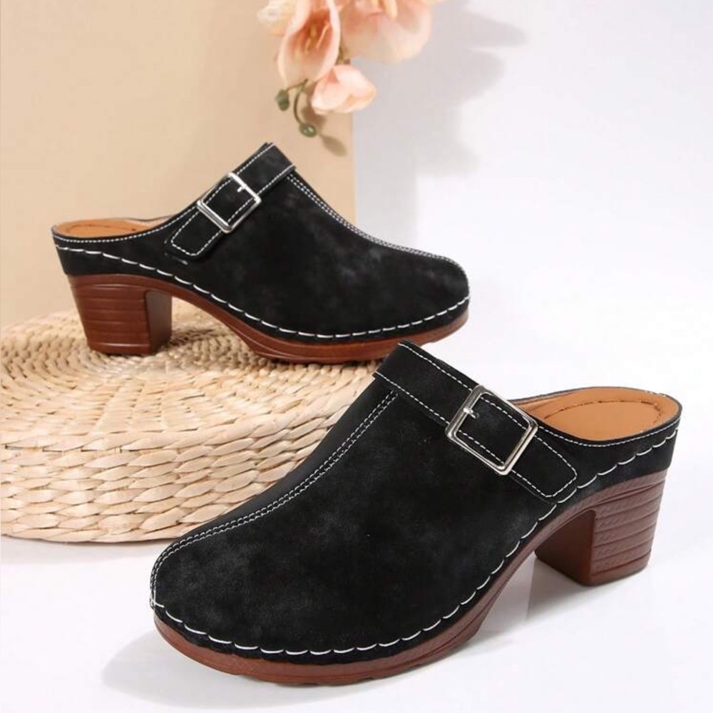🆕 Faux Suede Mule Clogs - Picture 4 of 4